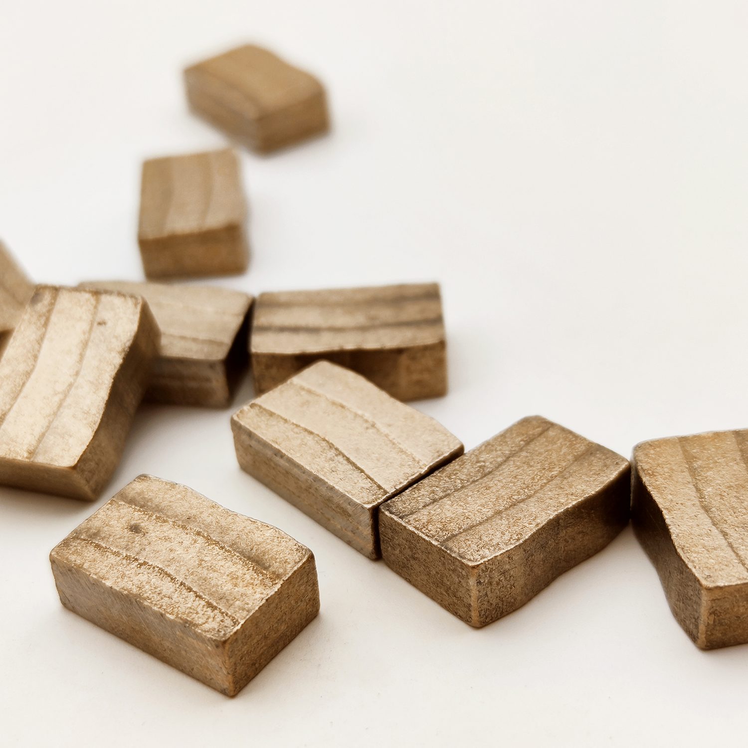 Diamond segments for multiblade